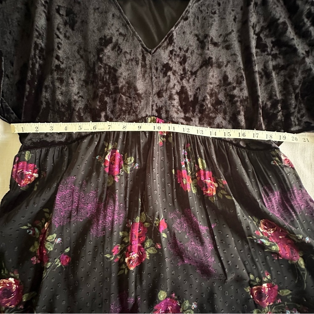 DR2 Tunic Top Womens L Black Velvet Floral Sheer Ruffle Boho Peplum Whimsigoth - Picture 12 of 12